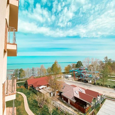 Galerius Apartmanok By Bltn Siófok Buitenkant foto