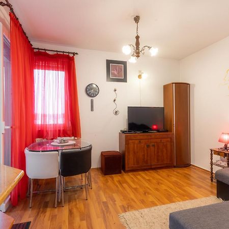 Galerius Apartmanok By Bltn Siófok Buitenkant foto