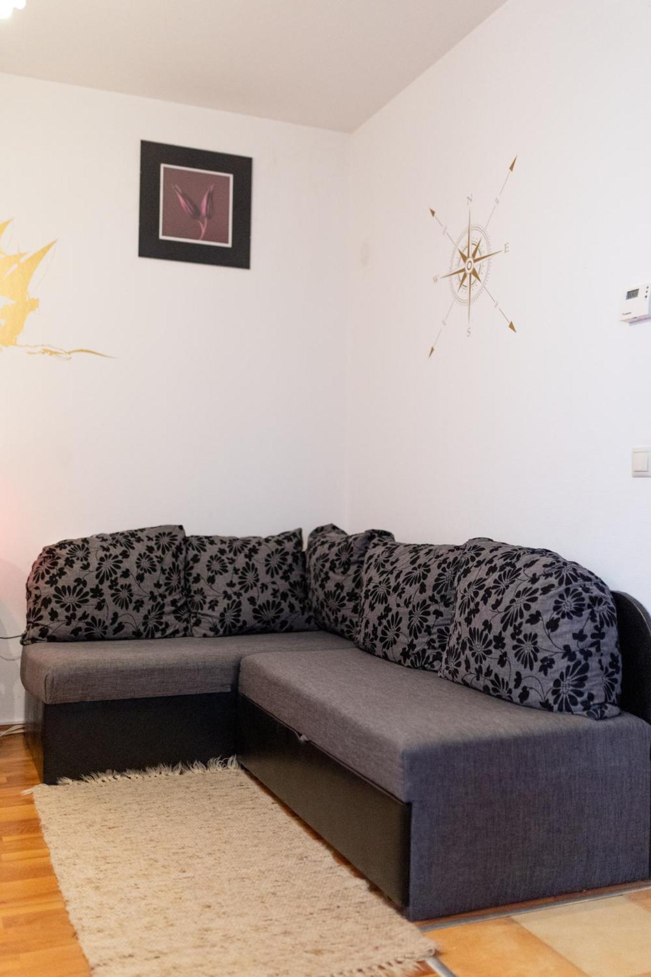 Galerius Apartmanok By Bltn Siófok Buitenkant foto